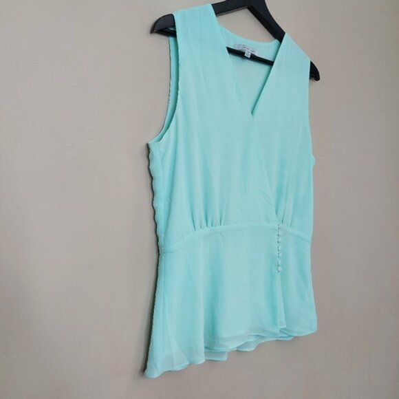 Naked Zebra sleeveless blouse with wrap button detail size medium - Picture 2 of 7